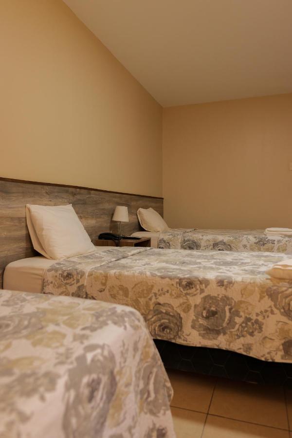 Hotel El Huacachinero Ика Екстериор снимка