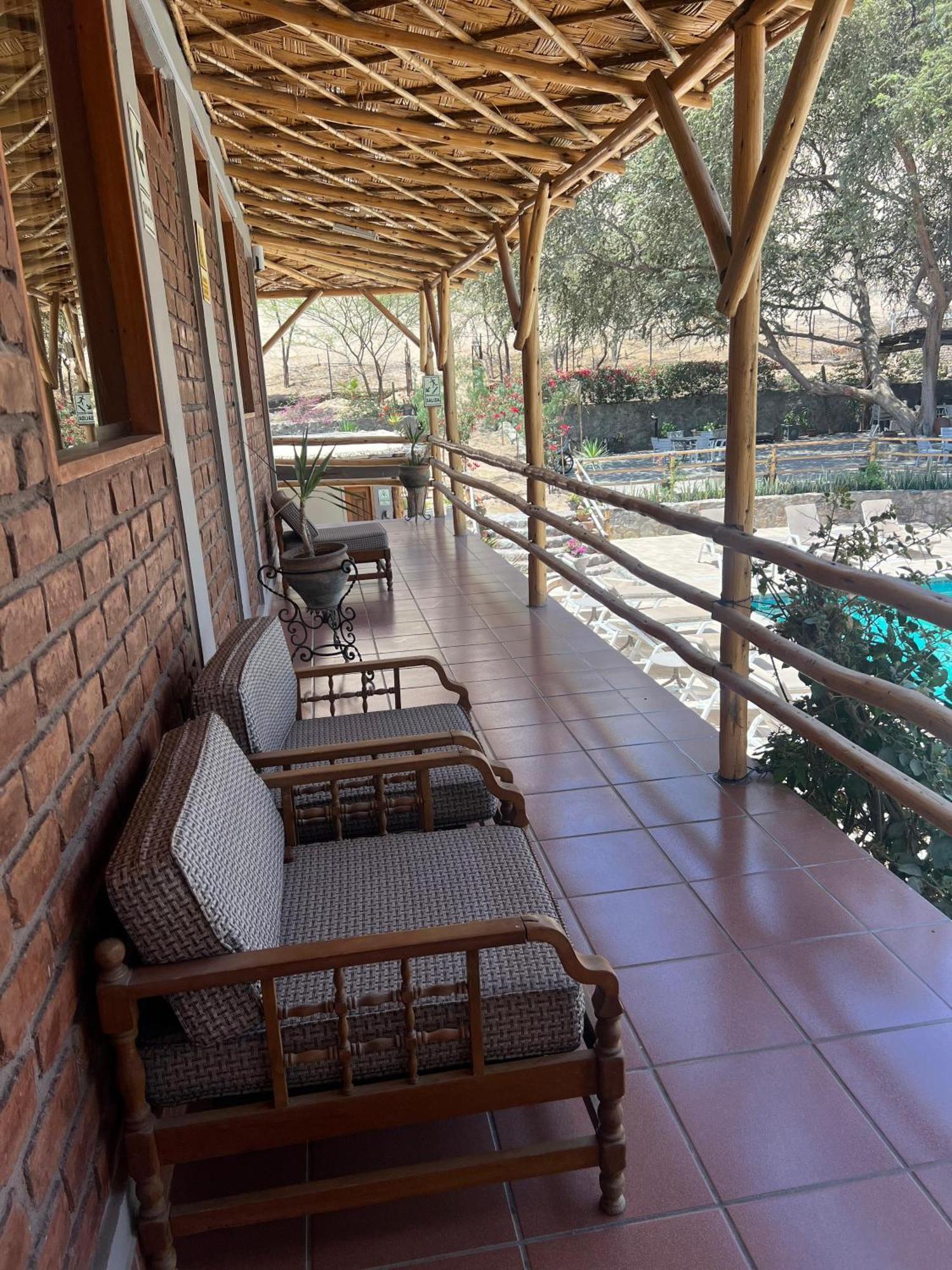 Hotel El Huacachinero Ика Екстериор снимка