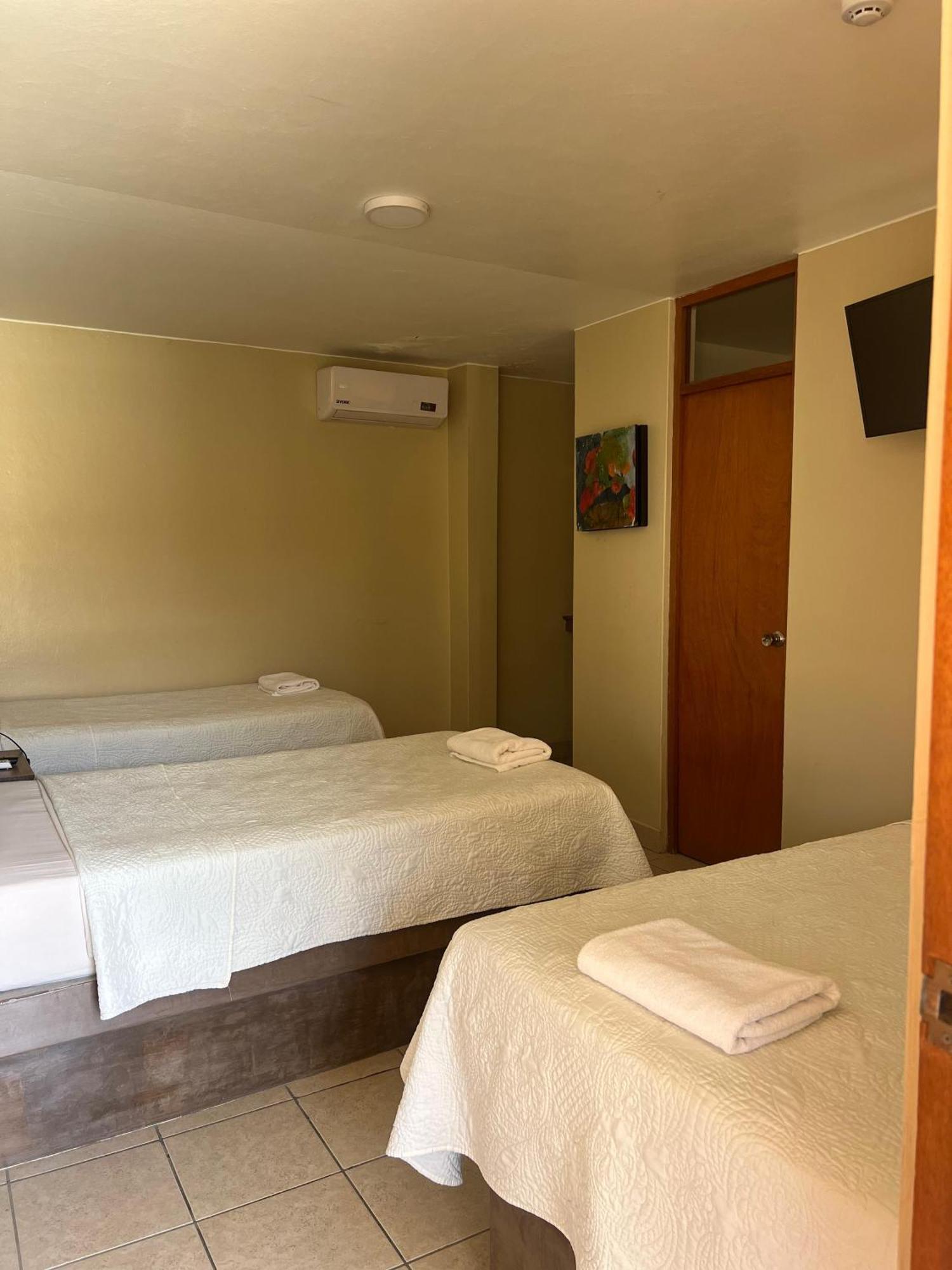Hotel El Huacachinero Ика Екстериор снимка